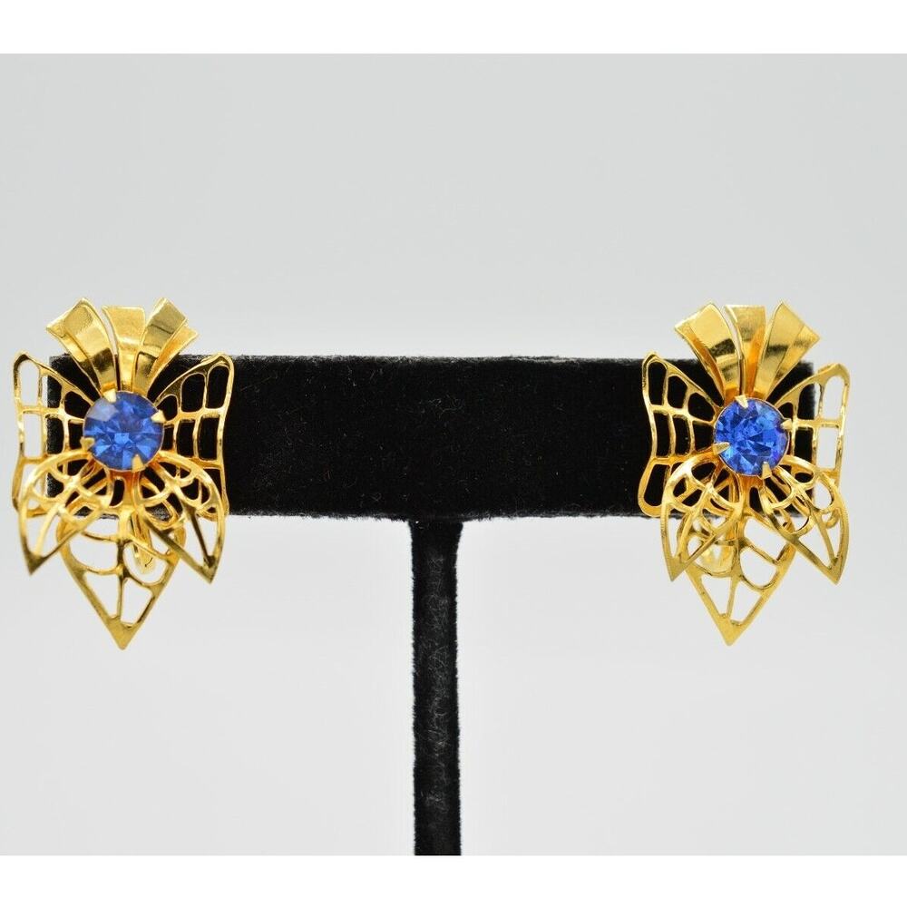 Bugbee Niles B.N Screw Clip On Earrings Gold Blue Rhinestone Flower Signed 9L